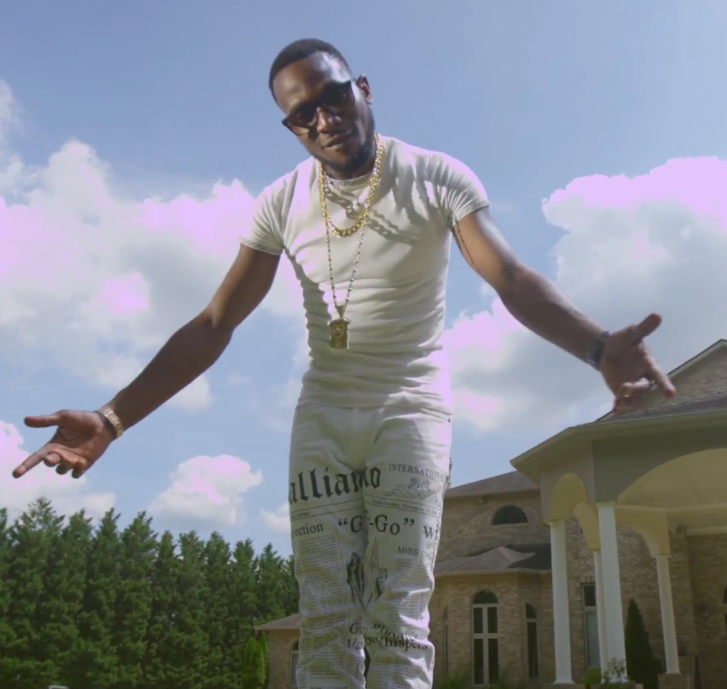 D'Banj Brings Back The Harmonica In "Knocking On My Door" Video Doy News