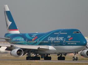 cathay pacific flights